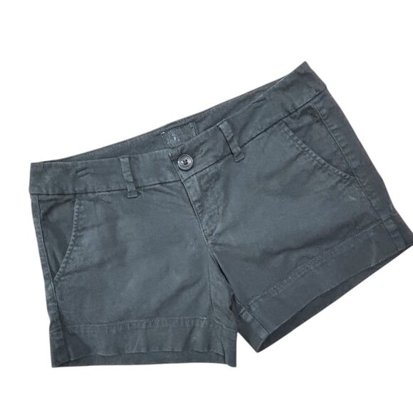 American Eagle Outfitters | Women’s Navy Blue Midi Stretch Shorts Size 2 - Picture 1 of 14